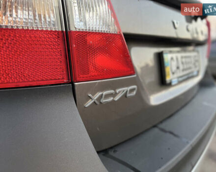 Вольво XC70 Cross Country, объемом двигателя 3 л и пробегом 322 тыс. км за 15200 $, фото 15 на Automoto.ua