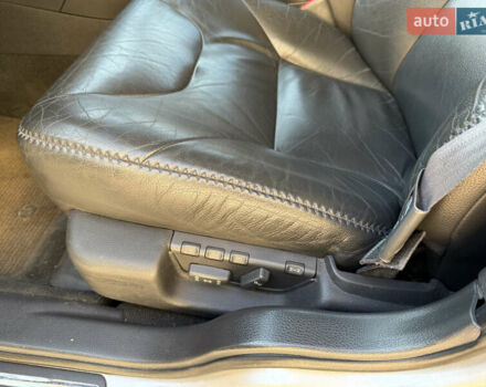 Серый Вольво XC70 Cross Country, объемом двигателя 2.4 л и пробегом 238 тыс. км за 7200 $, фото 6 на Automoto.ua