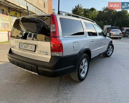 Серый Вольво XC70 Cross Country, объемом двигателя 2.4 л и пробегом 238 тыс. км за 7200 $, фото 3 на Automoto.ua