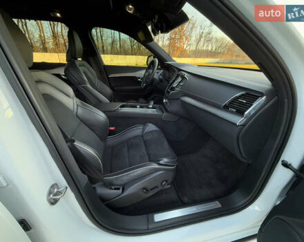 Білий Вольво XC90 Recharge, об'ємом двигуна 2 л та пробігом 80 тис. км за 46999 $, фото 16 на Automoto.ua