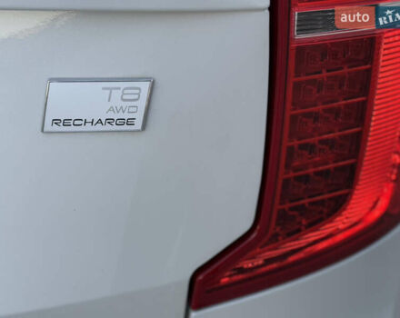 Білий Вольво XC90 Recharge, об'ємом двигуна 2 л та пробігом 80 тис. км за 46999 $, фото 14 на Automoto.ua