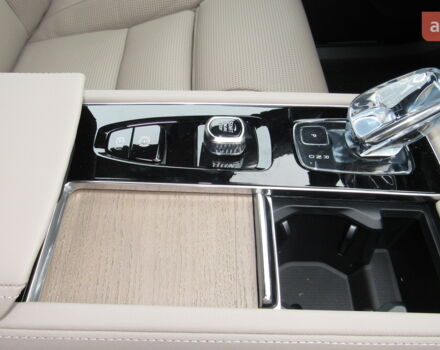 купить новое авто Вольво XC90 Recharge 2025 года от официального дилера Автоцентр AUTO.RIA Вольво фото