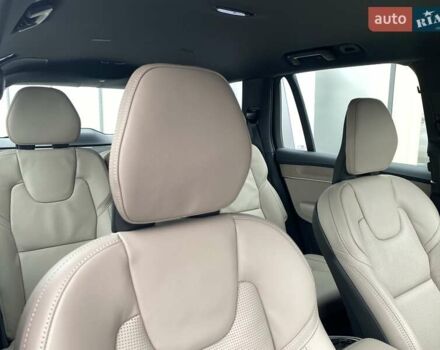 Синий Вольво XC90 Recharge, объемом двигателя 1.97 л и пробегом 1 тыс. км за 92677 $, фото 15 на Automoto.ua