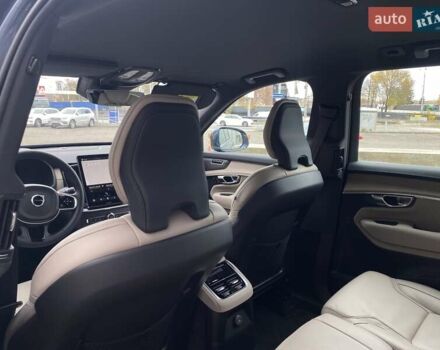 Синий Вольво XC90 Recharge, объемом двигателя 1.97 л и пробегом 1 тыс. км за 92677 $, фото 36 на Automoto.ua