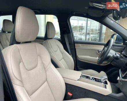 Синий Вольво XC90 Recharge, объемом двигателя 1.97 л и пробегом 1 тыс. км за 92677 $, фото 12 на Automoto.ua