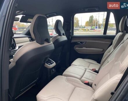 Синий Вольво XC90 Recharge, объемом двигателя 1.97 л и пробегом 1 тыс. км за 92677 $, фото 34 на Automoto.ua
