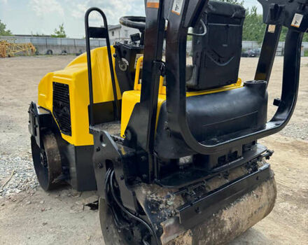 Вакер РД 2011 у Івано-Франківську на Automoto.ua Жовтий Вакер РД, об'ємом двигуна 0 л та пробігом 1 тис. км за 10500 $, фото 2 на Automoto.ua