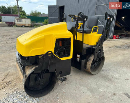 Вакер РД 2011 у Івано-Франківську на Automoto.ua Жовтий Вакер РД, об'ємом двигуна 0 л та пробігом 1 тис. км за 10500 $, фото 1 на Automoto.ua