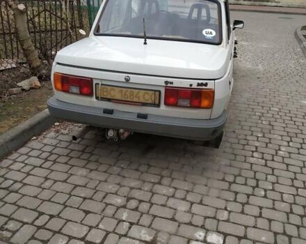 Белый Вартбург 1.3, объемом двигателя 1.3 л и пробегом 155 тыс. км за 531 $, фото 2 на Automoto.ua