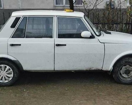 Белый Вартбург 1.3, объемом двигателя 1.3 л и пробегом 100 тыс. км за 500 $, фото 1 на Automoto.ua