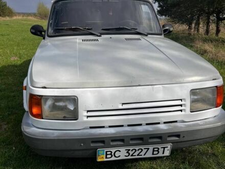 Вартбург 1.3 1989 в Жовкве на Automoto.ua Белый Вартбург 1.3, объемом двигателя 1.3 л и пробегом 131 тыс. км за 375 $, фото 1 на Automoto.ua