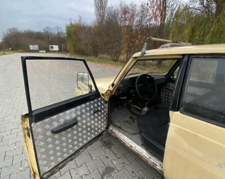 Желтый Вартбург 1.3, объемом двигателя 1.3 л и пробегом 200 тыс. км за 399 $, фото 10 на Automoto.ua