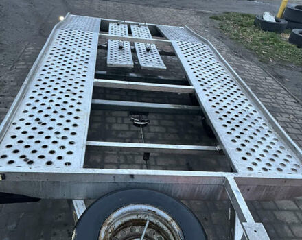 Серый Weekend W350B, объемом двигателя 0 л и пробегом 70 тыс. км за 3000 $, фото 1 на Automoto.ua