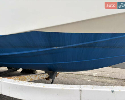 Веллкрафт 225, объемом двигателя 5 л и пробегом 800 тыс. км за 17200 $, фото 9 на Automoto.ua