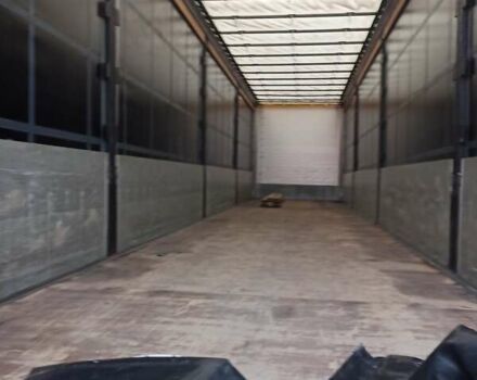 Чорний Віелтон НС, об'ємом двигуна 0 л та пробігом 800 тис. км за 7300 $, фото 1 на Automoto.ua