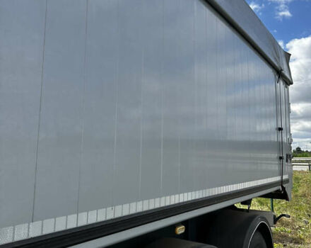 Віелтон НС 2005 у Умани на Automoto.ua Сірий Віелтон НС, об'ємом двигуна 0 л та пробігом 0 тис. км за 27000 $, фото 3 на Automoto.ua