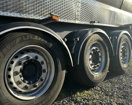 Серый Виелтон НС, объемом двигателя 0 л и пробегом 450 тыс. км за 25000 $, фото 4 на Automoto.ua