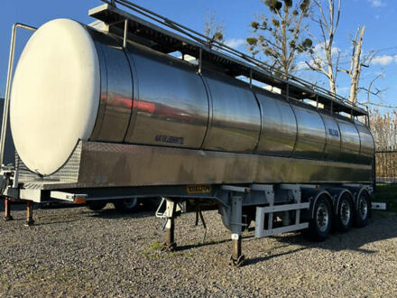 Виелтон НС 2004 в Жовкве на Automoto.ua Серый Виелтон НС, объемом двигателя 0 л и пробегом 450 тыс. км за 25000 $, фото 1 на Automoto.ua