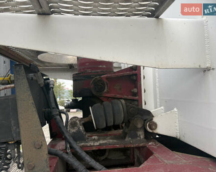 Красный Виелтон НВ, объемом двигателя 0 л и пробегом 0 тыс. км за 17000 $, фото 2 на Automoto.ua