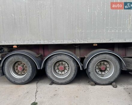 Сірий Віелтон НВ, об'ємом двигуна 0 л та пробігом 100 тис. км за 13950 $, фото 2 на Automoto.ua