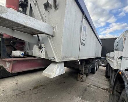 Сірий Віелтон НВ, об'ємом двигуна 0 л та пробігом 100 тис. км за 13950 $, фото 5 на Automoto.ua