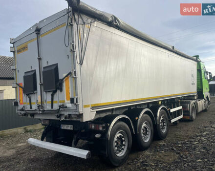 Виелтон NW 3, объемом двигателя 0 л и пробегом 0 тыс. км за 23400 $, фото 2 на Automoto.ua