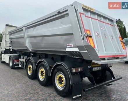 Серый Виелтон NW 3, объемом двигателя 0 л и пробегом 100 тыс. км за 22686 $, фото 2 на Automoto.ua