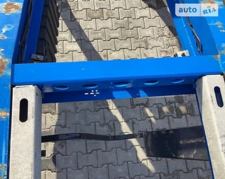 Синий Виелтон SAF, объемом двигателя 0 л и пробегом 100 тыс. км за 16100 $, фото 9 на Automoto.ua