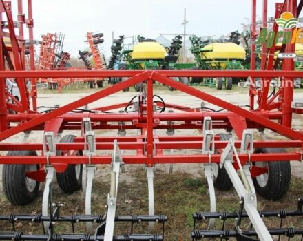 Красный Вил-Рич 2800, объемом двигателя 0 л и пробегом 0 тыс. км за 31149 $, фото 1 на Automoto.ua