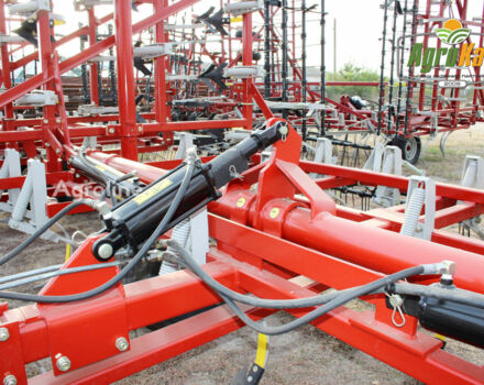 Красный Вил-Рич 2800, объемом двигателя 0 л и пробегом 0 тыс. км за 20930 $, фото 9 на Automoto.ua