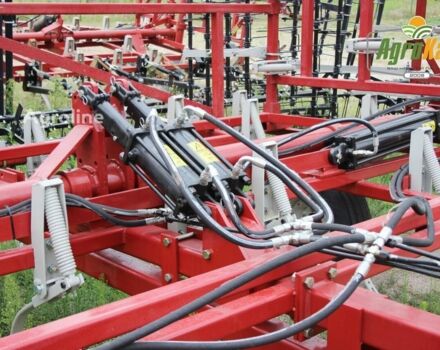 Красный Вил-Рич 2800, объемом двигателя 0 л и пробегом 0 тыс. км за 26744 $, фото 4 на Automoto.ua