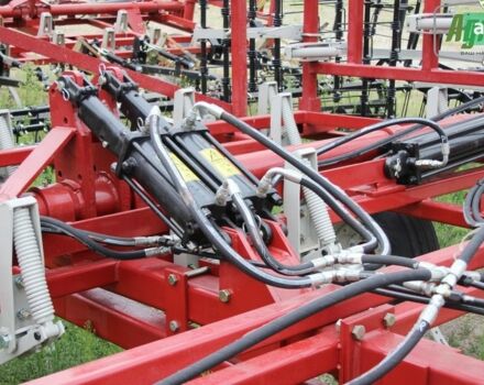 Віл-Річ 2800, об'ємом двигуна 0 л та пробігом 0 тис. км за 20000 $, фото 4 на Automoto.ua