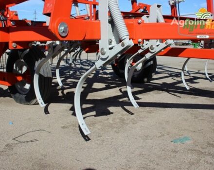 Красный Вил-Рич 3400, объемом двигателя 0 л и пробегом 0 тыс. км за 33721 $, фото 12 на Automoto.ua