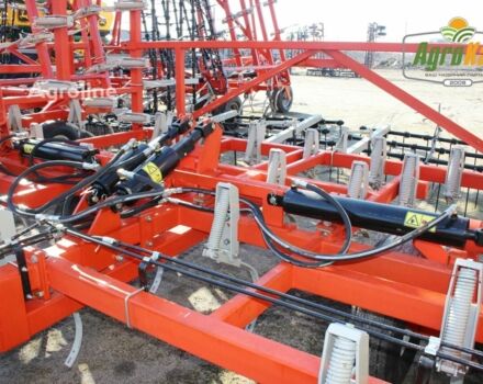 Красный Вил-Рич 3400, объемом двигателя 0 л и пробегом 0 тыс. км за 30232 $, фото 11 на Automoto.ua