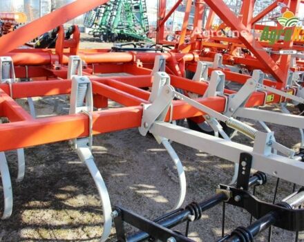 Красный Вил-Рич 3400, объемом двигателя 0 л и пробегом 0 тыс. км за 30232 $, фото 10 на Automoto.ua