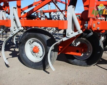 Красный Вил-Рич 3400, объемом двигателя 0 л и пробегом 0 тыс. км за 33721 $, фото 8 на Automoto.ua