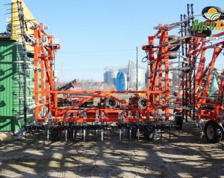 Красный Вил-Рич 3400, объемом двигателя 0 л и пробегом 0 тыс. км за 30232 $, фото 3 на Automoto.ua