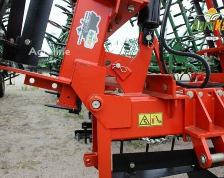 Красный Вил-Рич Другая, объемом двигателя 2.45 л и пробегом 0 тыс. км за 9320 $, фото 4 на Automoto.ua