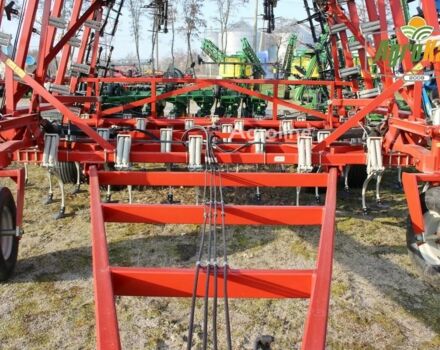 Красный Вил-Рич Quad 5, объемом двигателя 0 л и пробегом 0 тыс. км за 56976 $, фото 9 на Automoto.ua