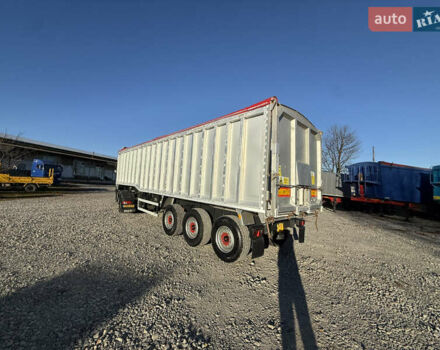 Вилкокс Tipper LTD, объемом двигателя 0 л и пробегом 350 тыс. км за 16450 $, фото 2 на Automoto.ua