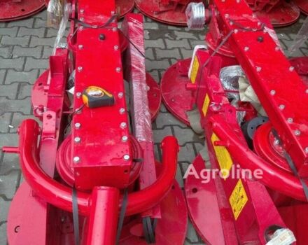 Червоний Віракс Другая, об'ємом двигуна 0 л та пробігом 0 тис. км за 61589 $, фото 5 на Automoto.ua