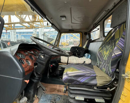 Желтый ХЦМГ КУ, объемом двигателя 9.7 л и пробегом 270 тыс. км за 100000 $, фото 8 на Automoto.ua