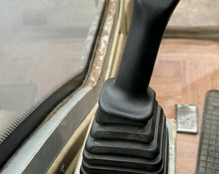 Желтый ХЦМГ КУ, объемом двигателя 9.7 л и пробегом 270 тыс. км за 100000 $, фото 14 на Automoto.ua