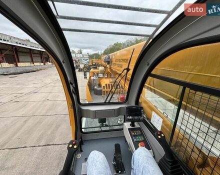 Желтый ХЦМГ QY25K5D, объемом двигателя 0 л и пробегом 0 тыс. км за 215000 $, фото 7 на Automoto.ua