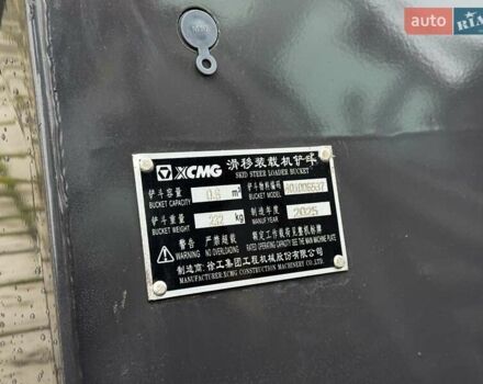 Желтый ХЦМГ XC 760K, объемом двигателя 3.3 л и пробегом 1 тыс. км за 45999 $, фото 15 на Automoto.ua