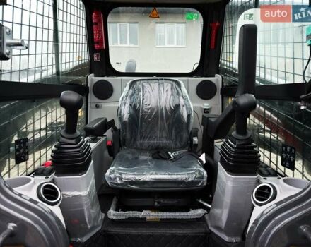 Желтый ХЦМГ XC 760K, объемом двигателя 3.3 л и пробегом 1 тыс. км за 45999 $, фото 22 на Automoto.ua