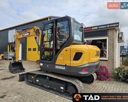 ХЦМГ XE 2024 в Киеве на Automoto.ua ХЦМГ XE, объемом двигателя 0 л и пробегом 0 тыс. км за 59609 $, фото 3 на Automoto.ua