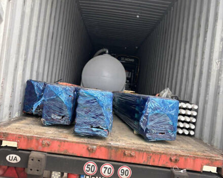 Желтый ХЦМГ XE, объемом двигателя 0 л и пробегом 0 тыс. км за 121000 $, фото 4 на Automoto.ua