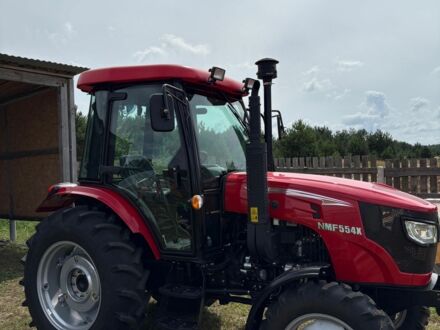 Красный ИТО NMF 554X, объемом двигателя 0 л и пробегом 180 тыс. км за 15000 $, фото 1 на Automoto.ua