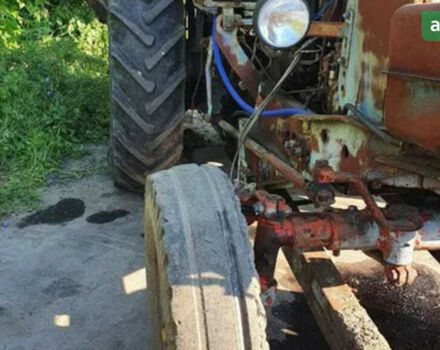 ЮМЗ 6, объемом двигателя 4.94 л и пробегом 0 тыс. км за 3000 $, фото 2 на Automoto.ua